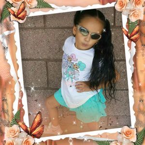 Meet your Posher, Coretta